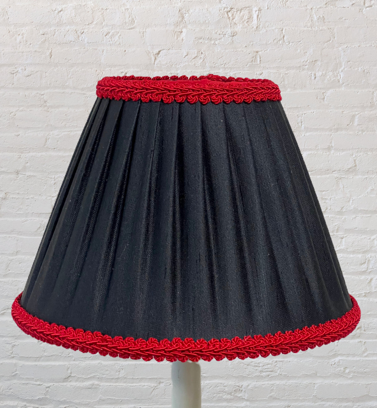 Cone Lampshade black Pleated